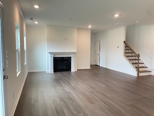 Foto del edificio - 540 Morning Lgt Dr