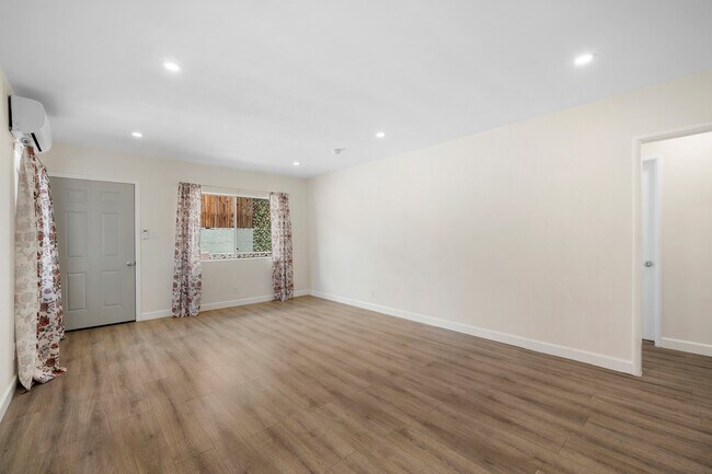 Foto del edificio - 708 S 5th St