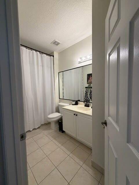 Bathroom - 4506 SW 160th Ave