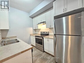 Building Photo - 250 Sunny Meadow Blvd