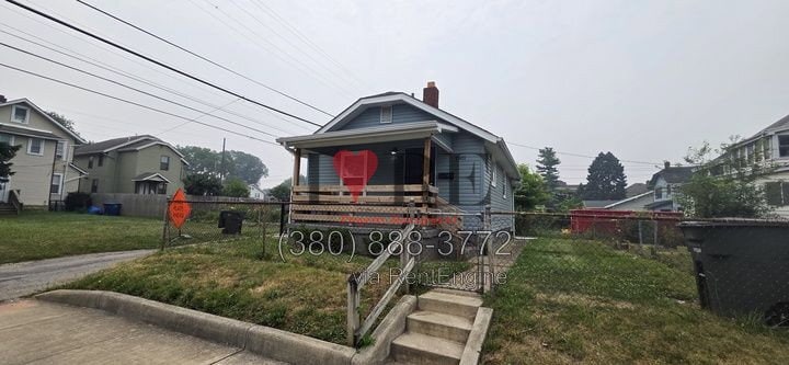 Building Photo - 1301 E Rich St