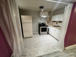Building Photo - 26 Abell Dr