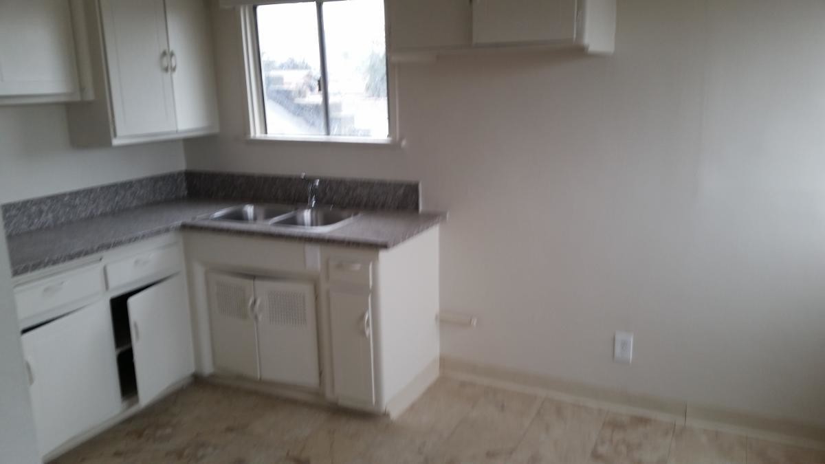 Primary Photo - 4733 E Gage Ave