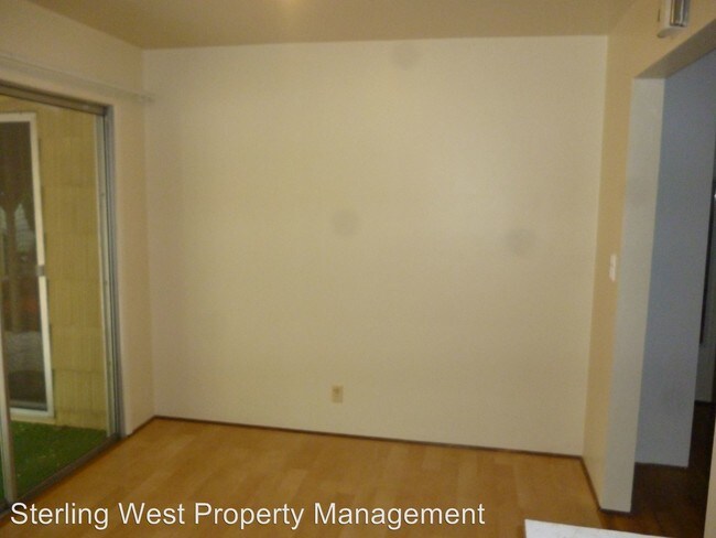 Building Photo - 3 br, 1.5 bath House - 1124 Winchester Ave.