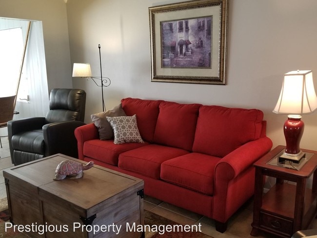 Building Photo - 2923 Swifton Dr