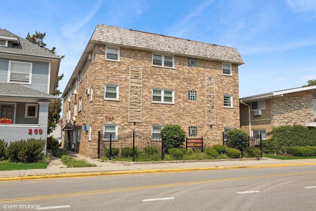 Foto principal - 205 Circle Ave