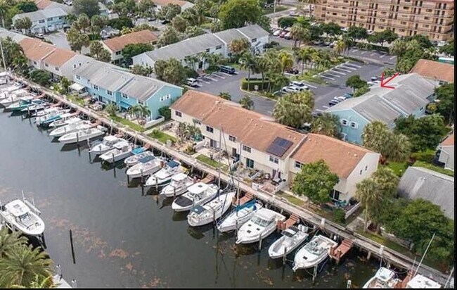 Photo - 2643 NE 15th St Townhome