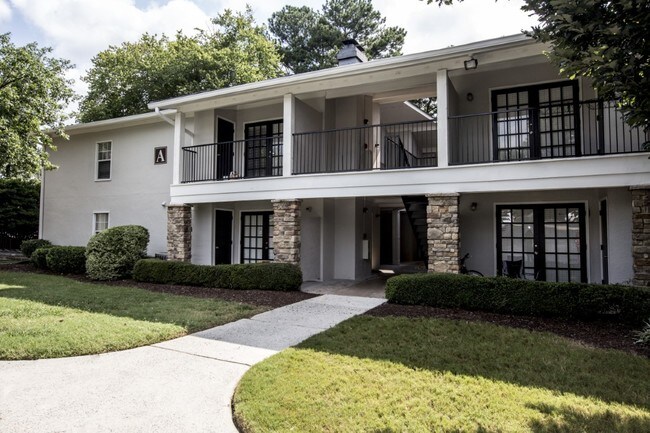 Foto del edificio - 1150 Collier Rd NW