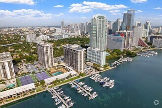 Building Photo - 1865 Brickell Ave