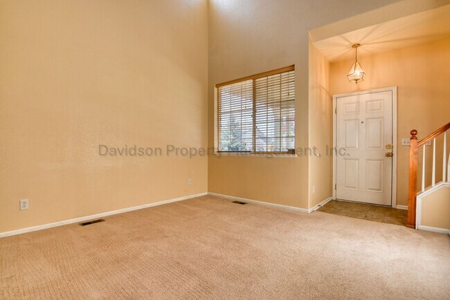 Foto del edificio - 4173 Knollvale Dr