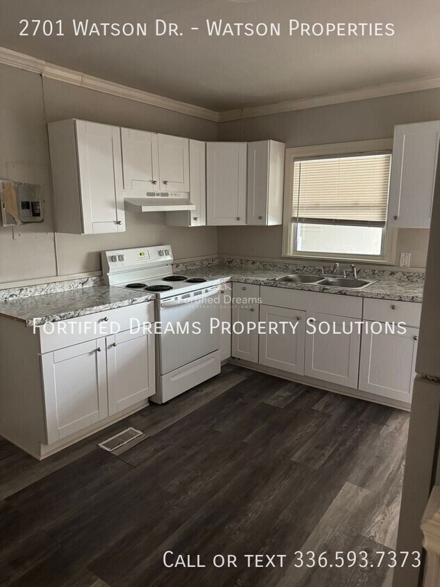 Building Photo - 2701 Watson Dr