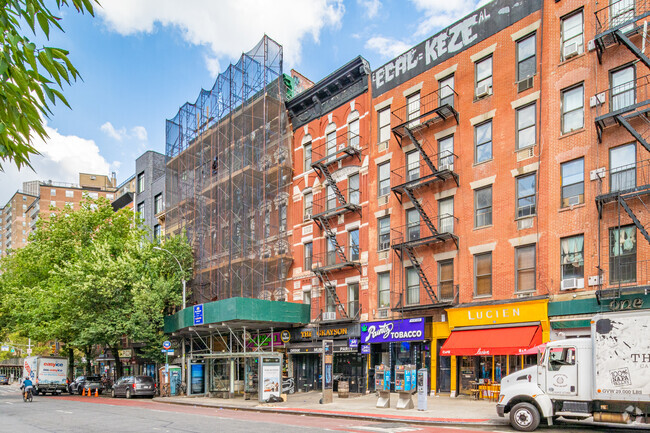 Building Photo - 16 First Avenue
