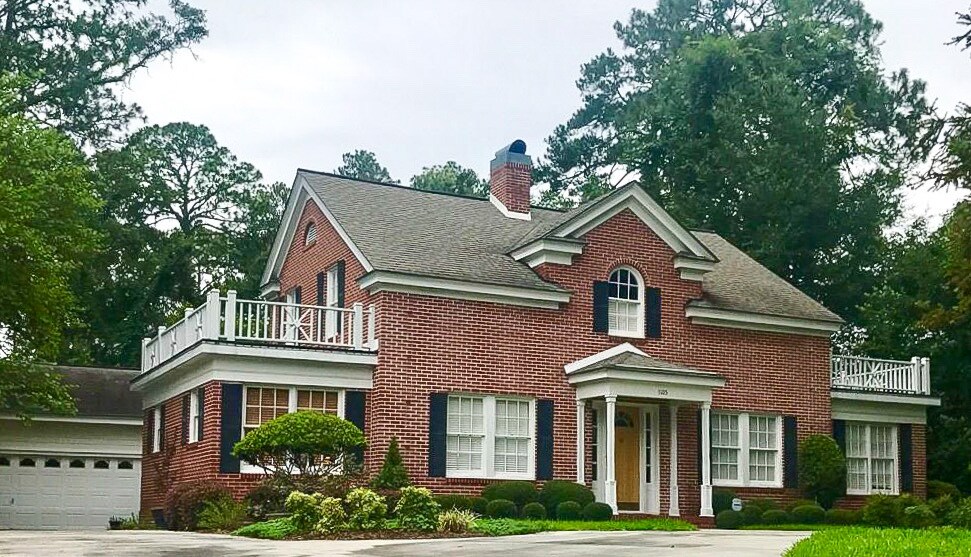 Primary Photo - 1105 Cherokee Dr