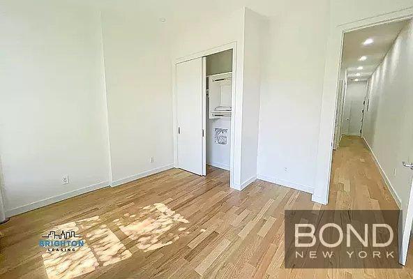 Foto del edificio - 225 E 14th St