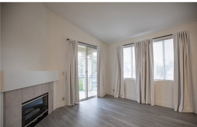 Foto del edificio - 5155 W Tropicana Ave