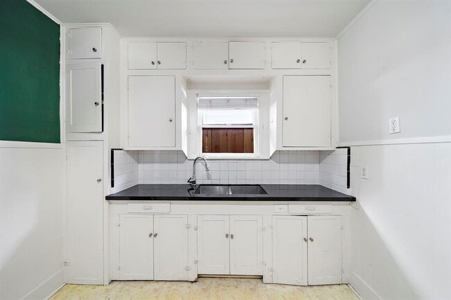 Foto del edificio - 1035 Voight St