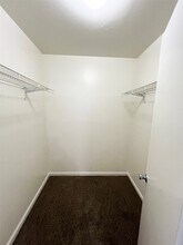 Building Photo - 130 Oyster Creek Dr