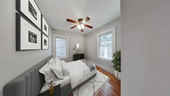 Building Photo - NICE 6 BED IN MISSIN HILL!!!!