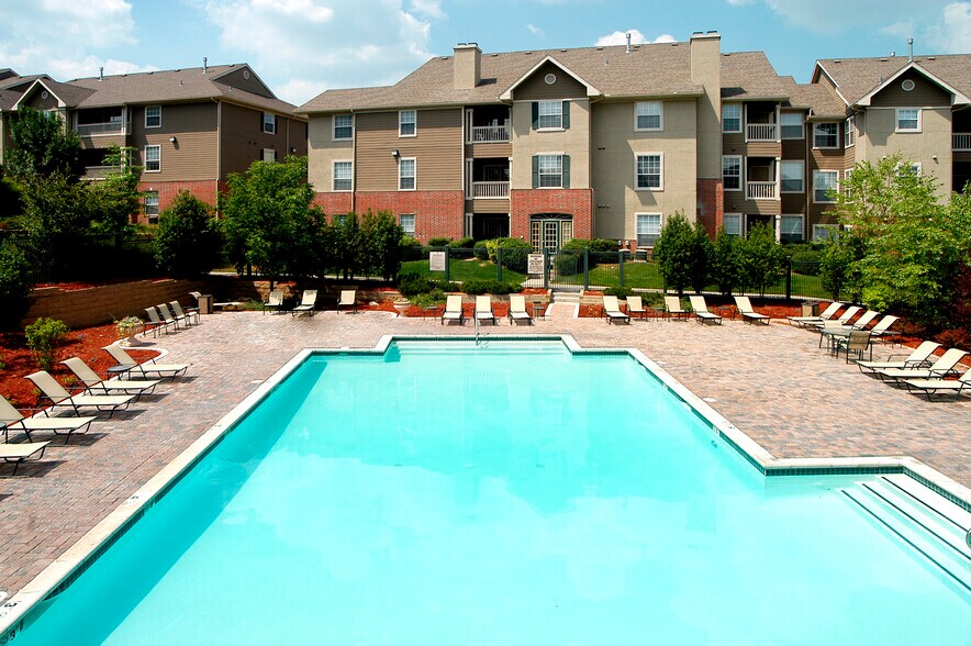 Breckenridge Apartments
