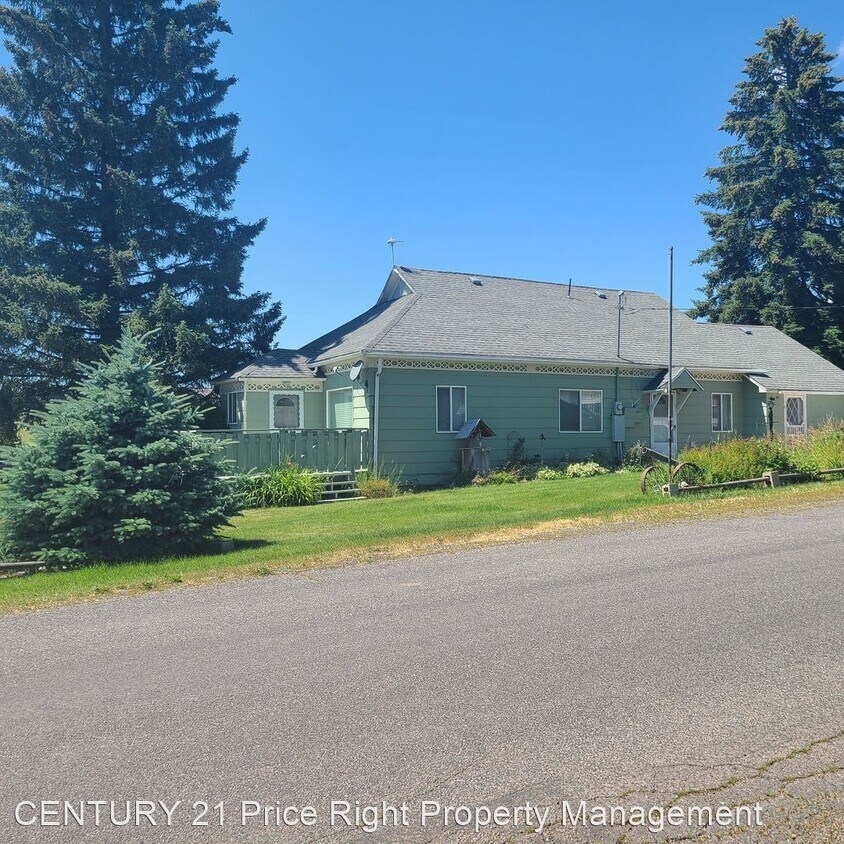 Primary Photo - 3 br, 2 bath House - 200 N 4th