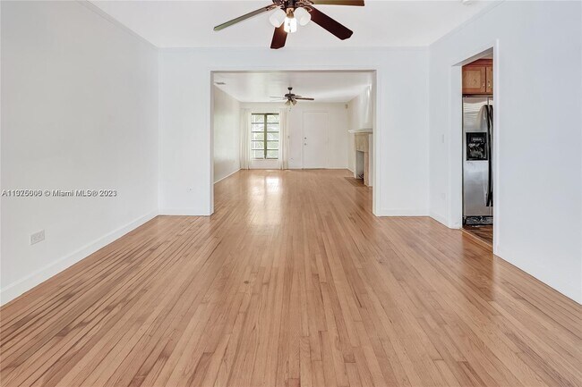 Foto del edificio - 525 W 50th St