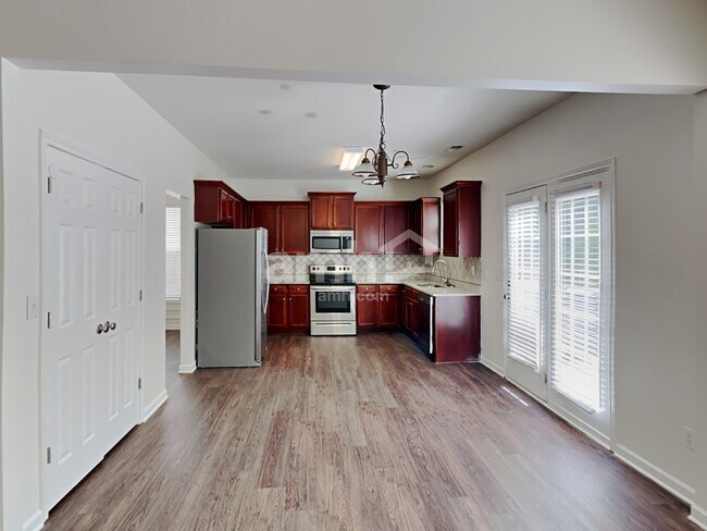 Foto del edificio - 9823 Jeanette Cir