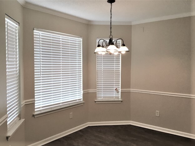 Building Photo - 1406 Siskin Dr