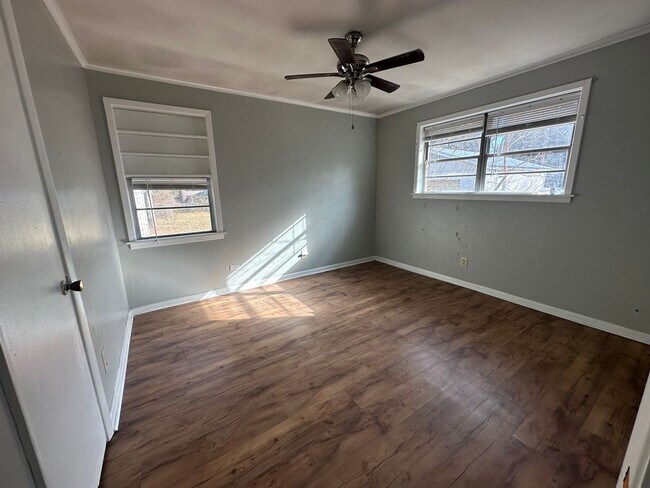 Foto del edificio - Beautiful 3 Bedroom Southern Hills Home wi...