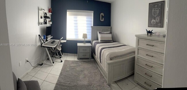 Foto del edificio - 4533 SW 143rd Pl