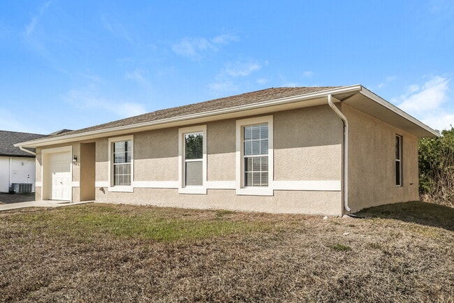 Building Photo - 2916 12th St SW