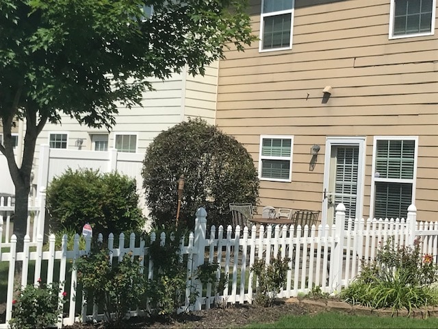 Photo - 6490 Whitebeam Trl House