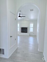 Building Photo - 8812 E Squaw Peak Dr