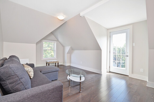 Photo du bâtiment - 160 Waverley St