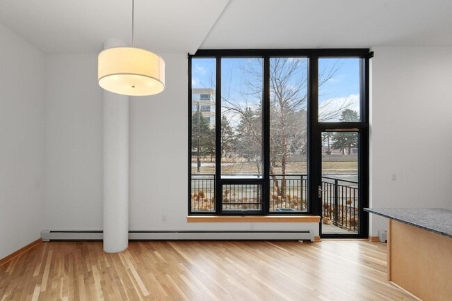 Foto del edificio - 1240 S 2nd St