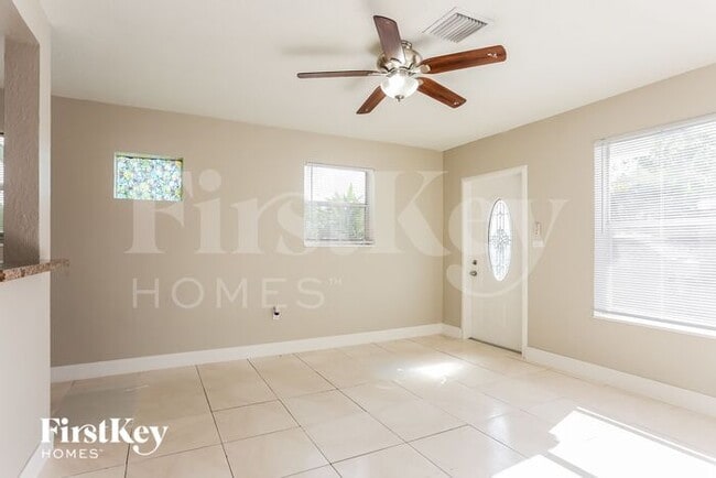 Foto del edificio - 1530 N 68th Ave