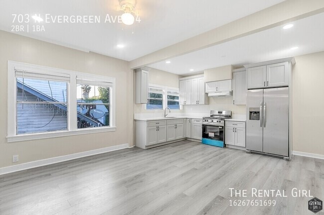 Photo - 703 N Evergreen Ave Apartment
