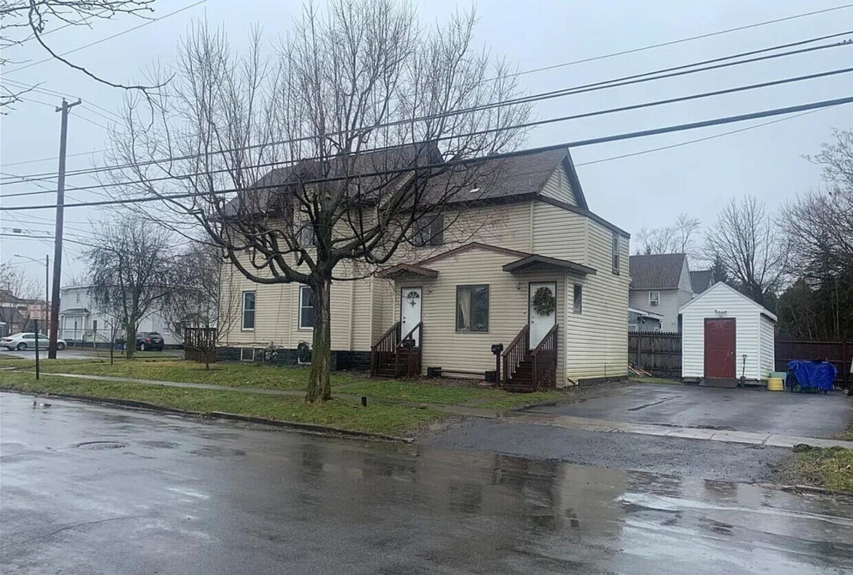Foto principal - 100 W Ellis St