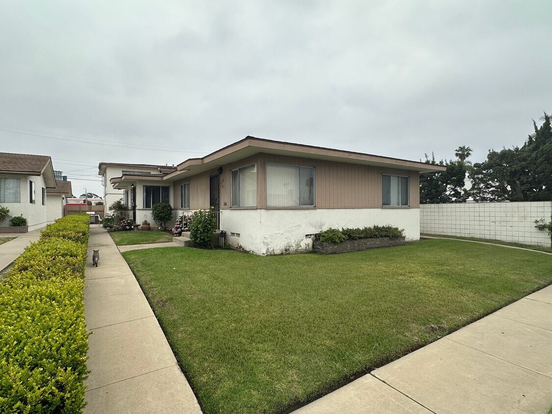 Foto principal - 578 Otis St