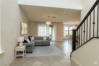 Building Photo - 4591 Lamaida Ln