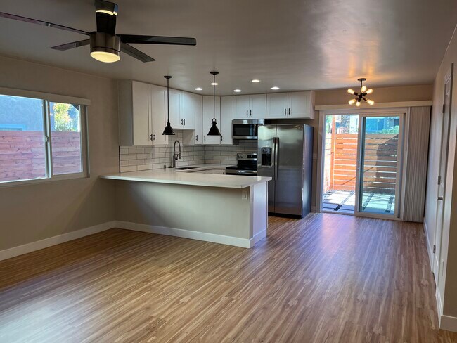 Kitchen - 2248 Manchester Ave