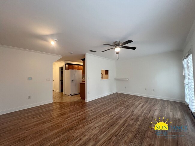 Foto del edificio - Great 2 Bedroom Townhouse in Crestview!