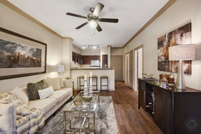 Building Photo - 1 br, 1 bath Apartment - 2403 Milam St 630