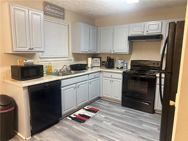 Building Photo - 2499 Brookgate Way