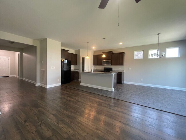 Foto del edificio - 1636 Southampton Wy