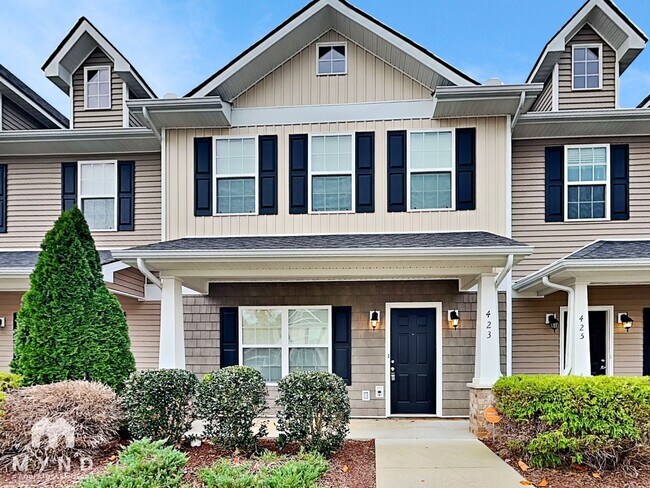 Foto del edificio - 423 John Deere Dr