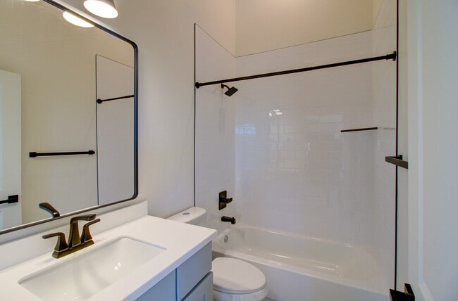 Photo - 1221 East Emma Drive Apartment