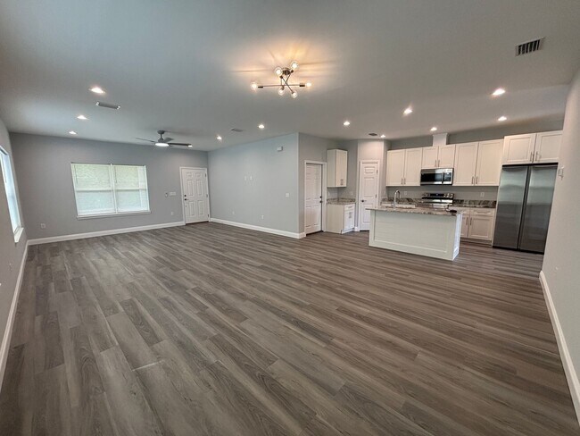 Foto del edificio - 2940 Hall Ave