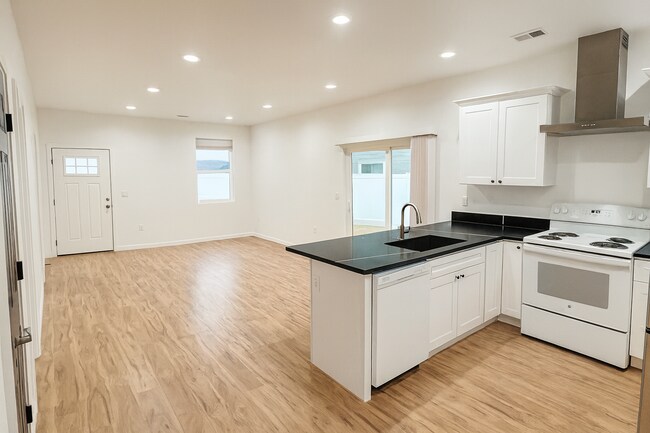 Foto del edificio - 119 Grant Dr