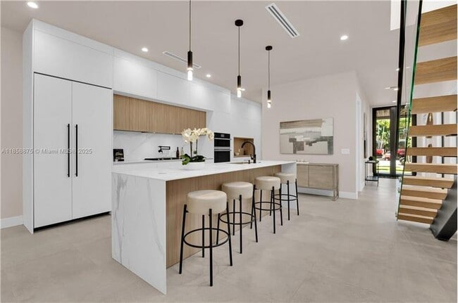 Foto del edificio - 921 NE 17th Terrace