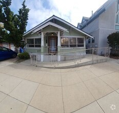 Building Photo - 1318 Garden St